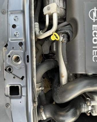 Opel Astra cena 8700 przebieg: 252000, rok produkcji 2006 z Knyszyn małe 137
